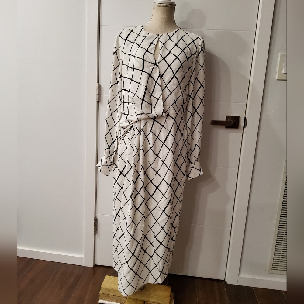 Reiss Asymmetrical White and Black Grid Pattern Dress